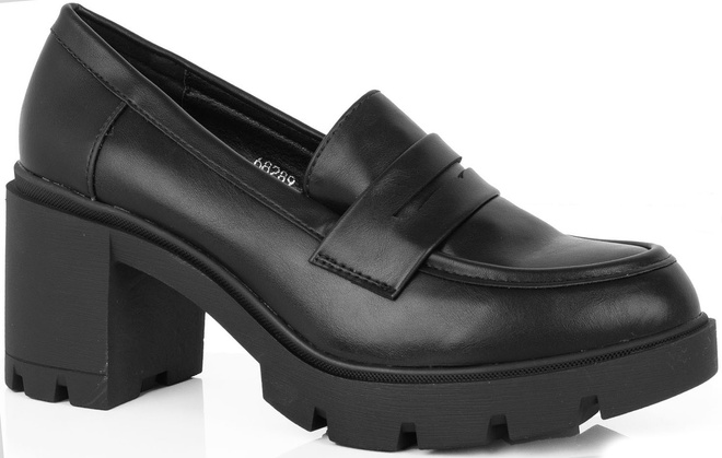 KLASYCZNE CZARNE DAMSKIE PÓŁBUTY NA SŁUPKU MOLLO 1