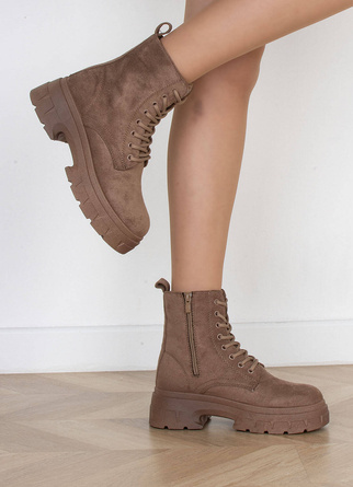 BRĄZOWE ZAMSZOWE BOTKI TRAPERY NA PLATFORMIE CORA