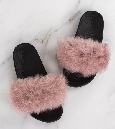 RÓŻOWE KLAPKI Z NATURALNYM FUTERKIEM FITI