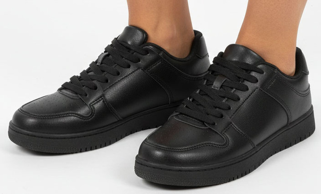 DAMSKIE CZARNE SNEAKERSY TRAMPKI SKÓRZANE SZNUROWANE 4