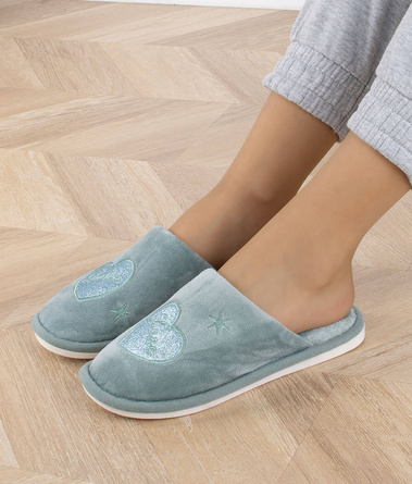 ZIELONE DOMOWE DAMSKIE KAPCIE Z OZDOBĄ LILIBET