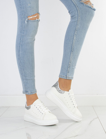 BIAŁE SNEAKERSY NA PLATFORMIE ALMA