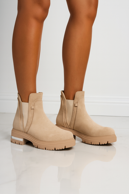 BEŻOWE ZAMSZOWE DAMSKIE BOTKI SZTYBLETY PLATFORMA NIVITA