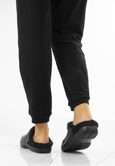 CZARNE OCIEPLANE CHODAKI PIANKOWE  5