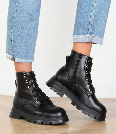 CZARNE BOTKI GLANY SKÓRZANE SZNUROWANE BLUREY