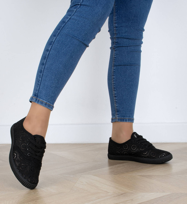 CZARNE TENISÓWKI TRAMPKI KORONKOWE KLASYCZNE 5