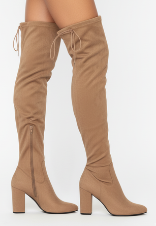 KOZAKI  DAMSKIE BEŻOWE ZA KOLANO NA OBCASIE ZAMEK