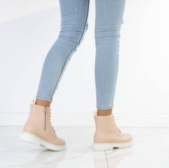 RÓŻOWE OCIEPLANE BOTKI TRAPERY GLANY 7