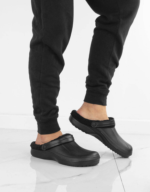 CZARNE OCIEPLANE CHODAKI PIANKOWE  8