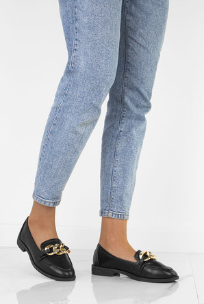 CZARNE MOKASYNY Z ŁAŃCUSZKIEM EKOSKÓRA DAXI