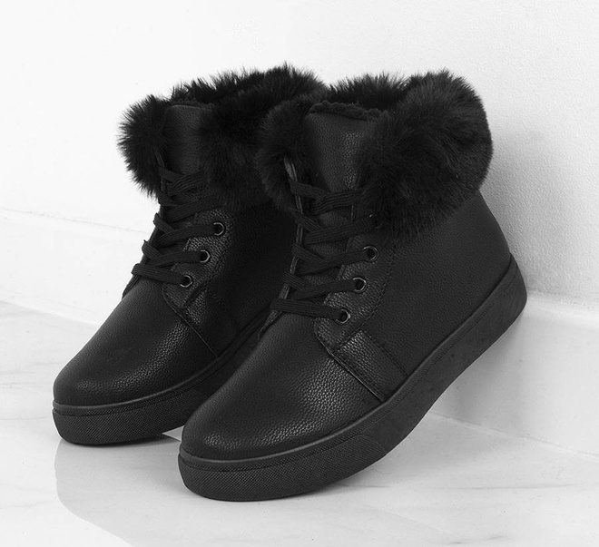 CZARNE SKÓRZANE OCIEPLANE TRAMPKI GABIE