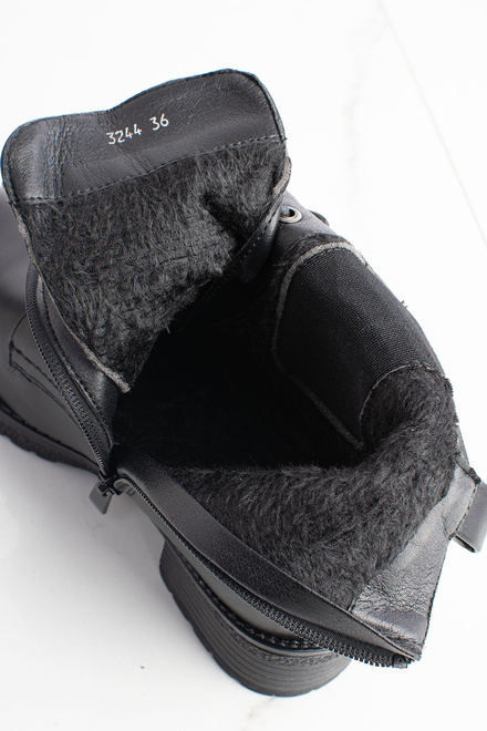 CZARNE SKÓRZANE BOTKI DAMSKIE OCIEPLANE TRAPERY GLANY 5