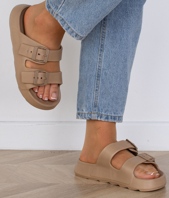 BEŻOWE DAMSKIE KLAPKI WYGODNE NA PLATFORMIE JEREZ 6