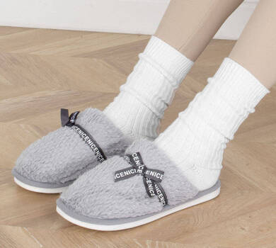 SZARE OCIEPLANE KAPCIE KLAPKI AGNES