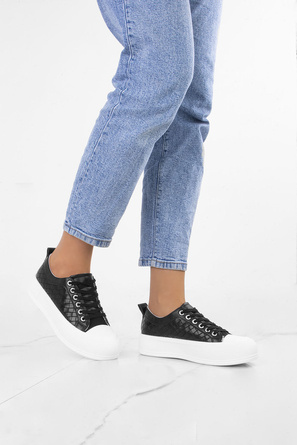 CZARNE SKÓRZANE TRAMPKI NA PLATFORMIE SAFINA