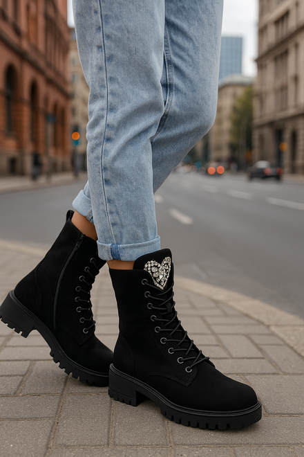 DAMSKIE CZARNE ZAMSZOWE BOTKI TRAPERY NA PLATFORMIE GRANDA 5