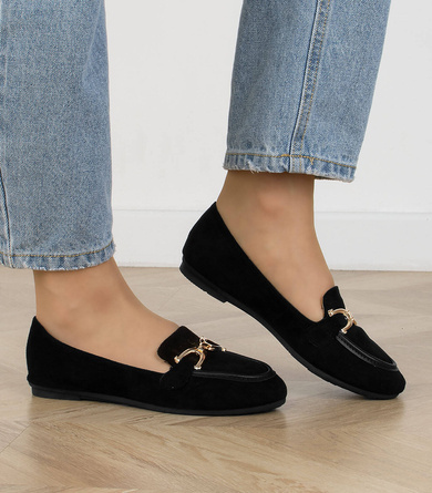 CZARNE MOKASYNY WSUWANE Z ŁAŃCUSZKIEM ZAMSZOWE MARTINA