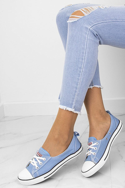 NIEBIESKIE WYKROJONE TRAMPKI TENISÓWKI STARS 3