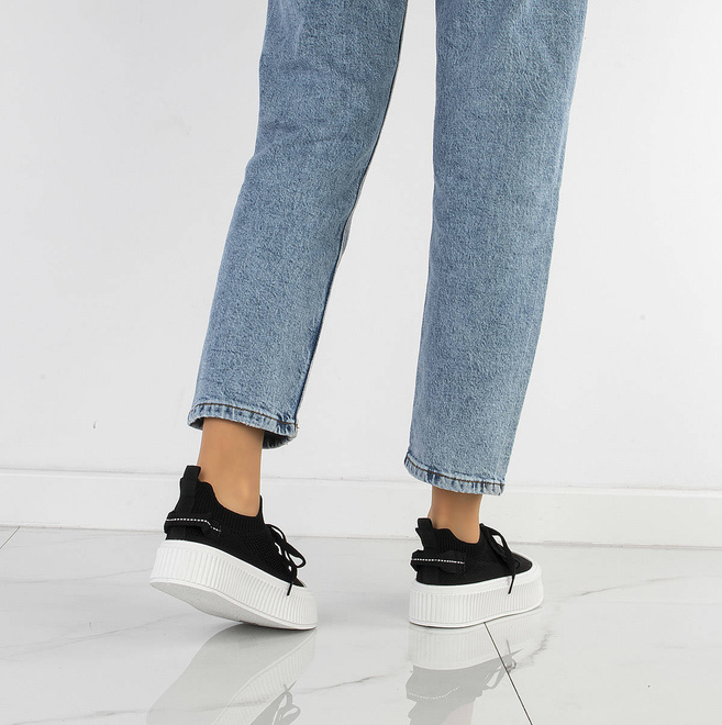 CZARNE NISKIE TRAMPKI NA PLATFORMIE ELASTYCZNE SINEY 7