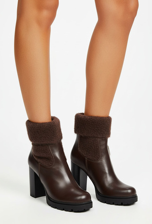 SKÓRZANE BRĄZOWE BOTKI NA OBCASIE NA SŁUPKU OCIEPLANE BIGI