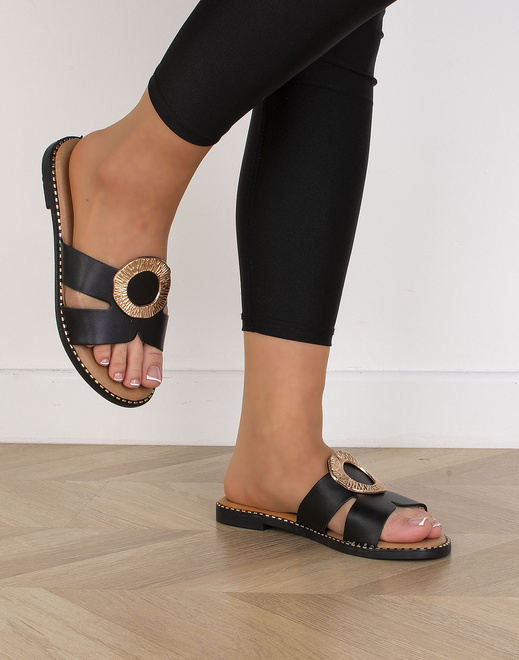 CZARNE DAMSKIE SKÓRZANE KLAPKI ELEGANCKIE OZDOBA JUSTA 3