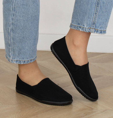 CZARNE TENISÓWKI TRAMPKI WSUWNE SLIP ON ELASTAN ELVE