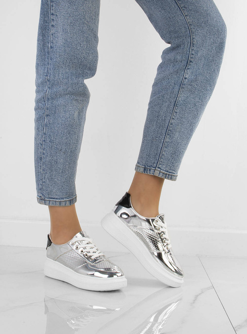 SREBRNE SPORTOWE SNEAKERSY LUZILA 5