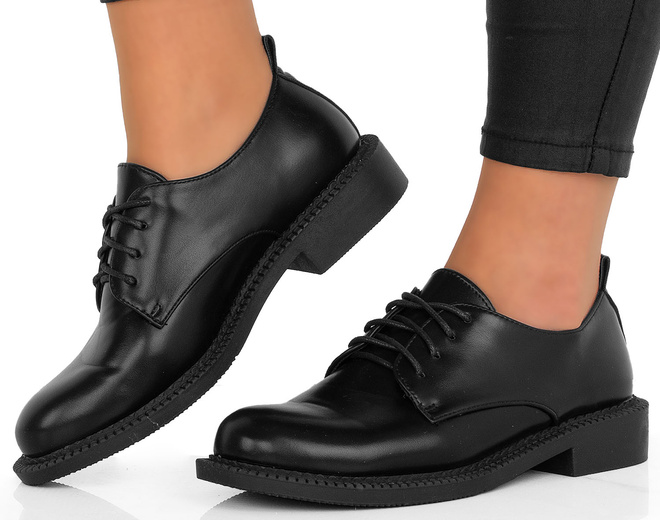 CZARNE PÓŁBUTY SKÓRZANE DAMSKIE SZNUROWANE SIRRO 4