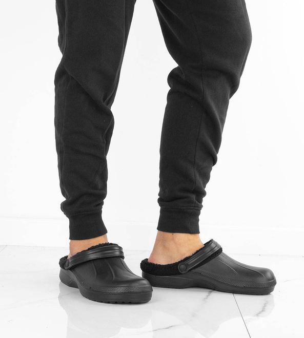 CZARNE OCIEPLANE CHODAKI PIANKOWE  7