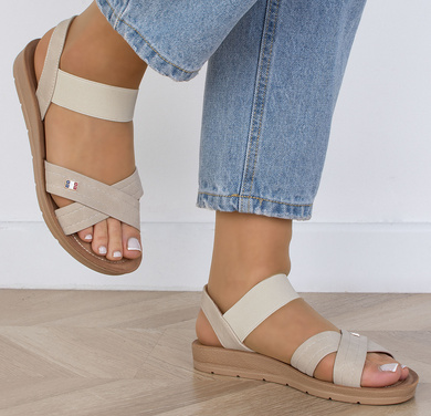 BEŻOWE DAMSKIE LEKKIE SANDAŁY KLAPKI WSUWANE