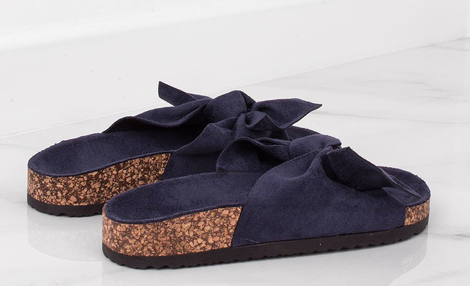 GRANATOWE ZAMSZOWE KLAPKI Z KOKARDĄ CELIA 3