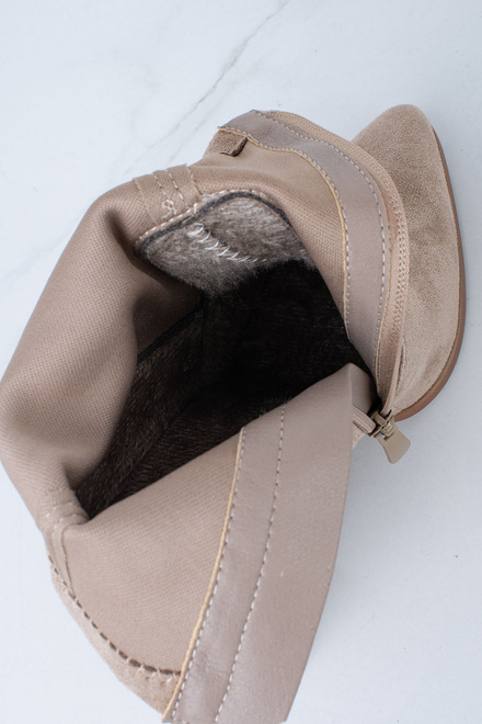 BEŻOWE DAMSKIE BOTKI ZAMSZOWE NA SŁUPKU ZAMEK TIADONIA