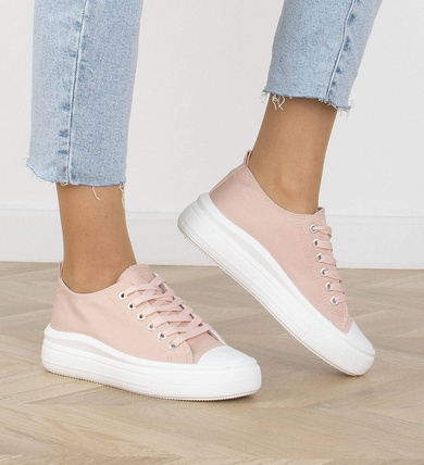 RÓŻOWE TRAMPKI NA GRUBEJ PODESZWIE FRESIA