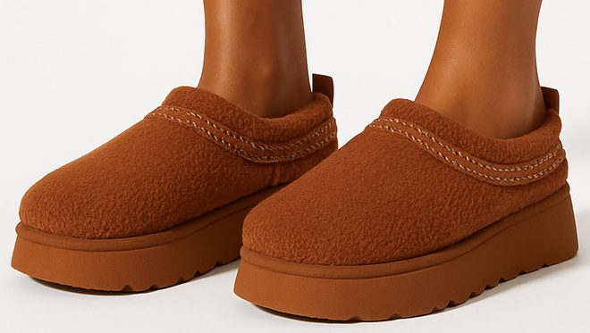 DAMSKIE CAMEL KAPCIE OCIEPLANE PLATFORMA WSUWANE CLOUD 4