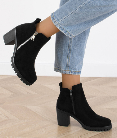 DAMSKIE CZARNE BOTKI ZAMSZOWE NA SŁUPKU ZAMEK SASSY