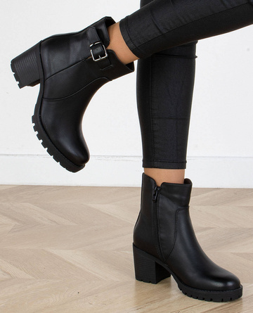 CZARNE DAMSKIE BOTKI NA SŁUPKU SKÓRZANE DIONE