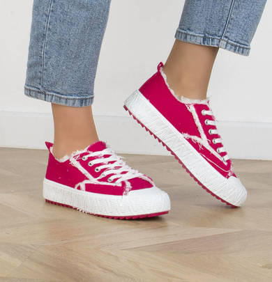 FUKSJA TRAMPKI NA GRUBEJ PODESZWIE PETULA