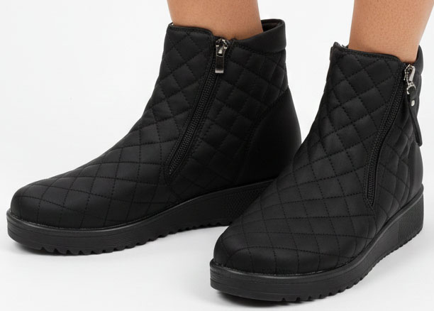 CZARNE OCIEPLANE BOTKI ŚNIEGOWCE PIKOWANE 4