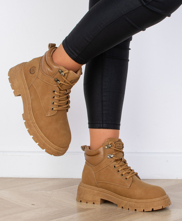 DAMSKIE BOTKI CAMEL OCIEPLANE TRAPERY SZNUROWANE COLITA