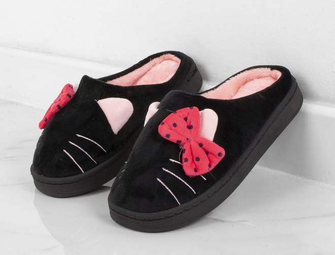 CZARNE OCIEPLANE KAPCIE KLAPKI DOMOWE PUFFY