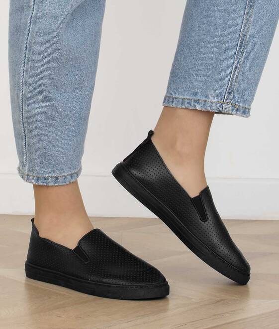 CZARNE TRAMPKI TENISÓWKI AŻUROWE SLIP ON  7